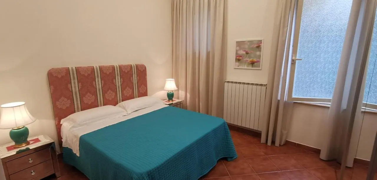 Luxury Apartment Carmen N 2 Centro Storico Di Taormina Holiday home