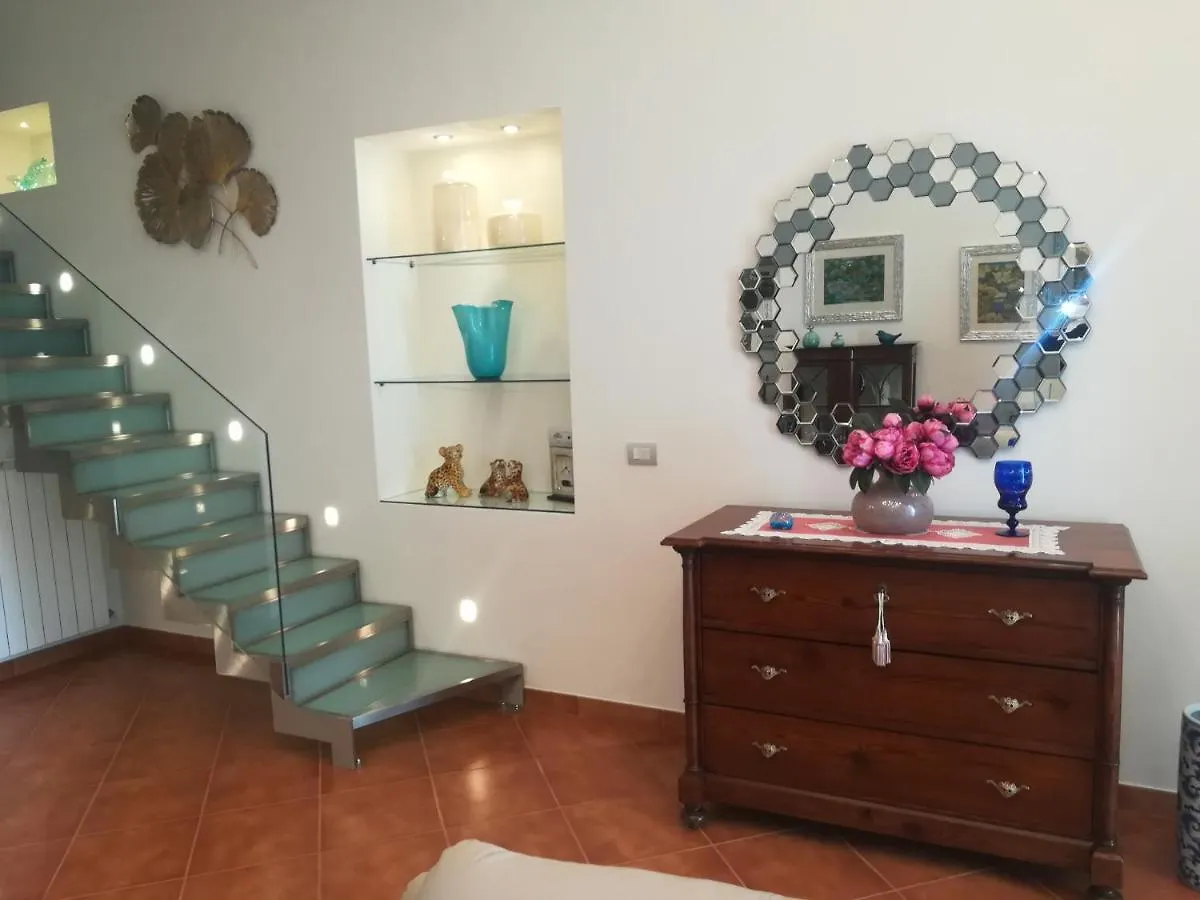Luxury Apartment Carmen N 2 Centro Storico Di Taormina 0*,