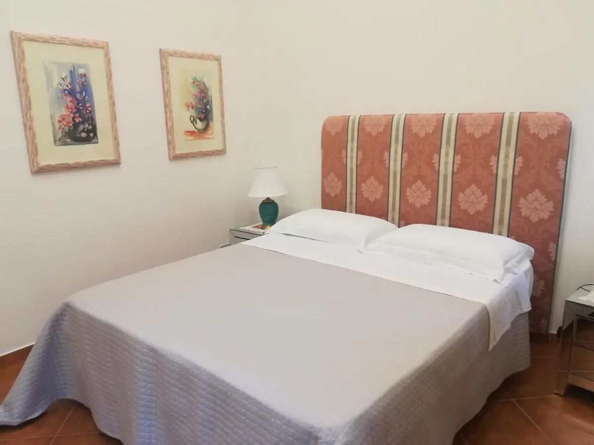 Luxury Apartment Carmen N 2 Centro Storico Di Taormina Holiday home